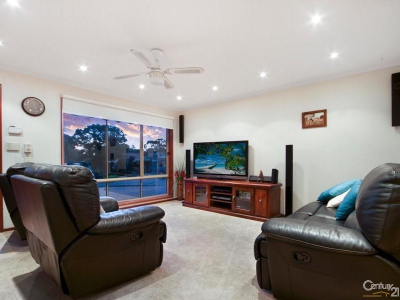 11 Brisbane Drive, Salisbury Heights SA 5109