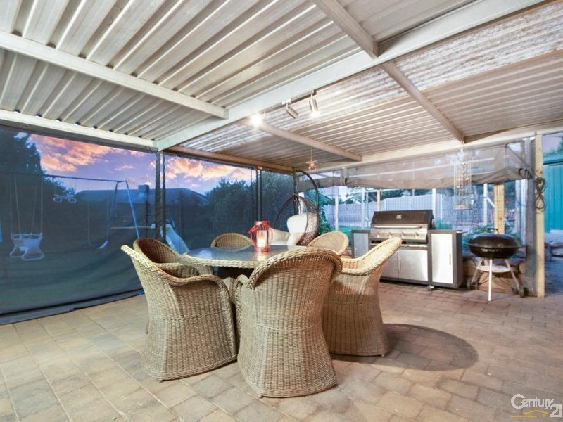 11 Brisbane Drive, Salisbury Heights SA 5109