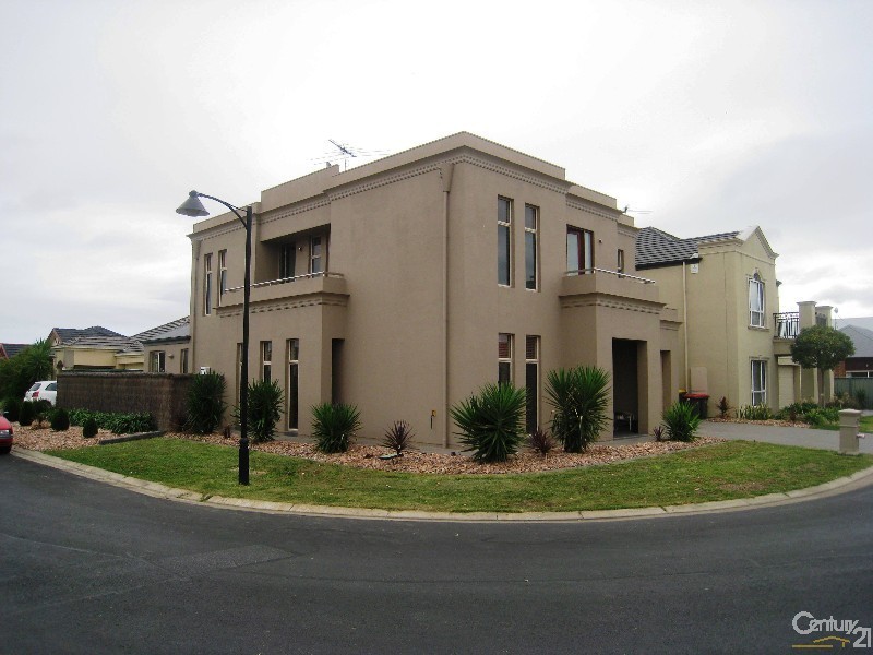 22 Rosella Street, Mawson Lakes SA 5095