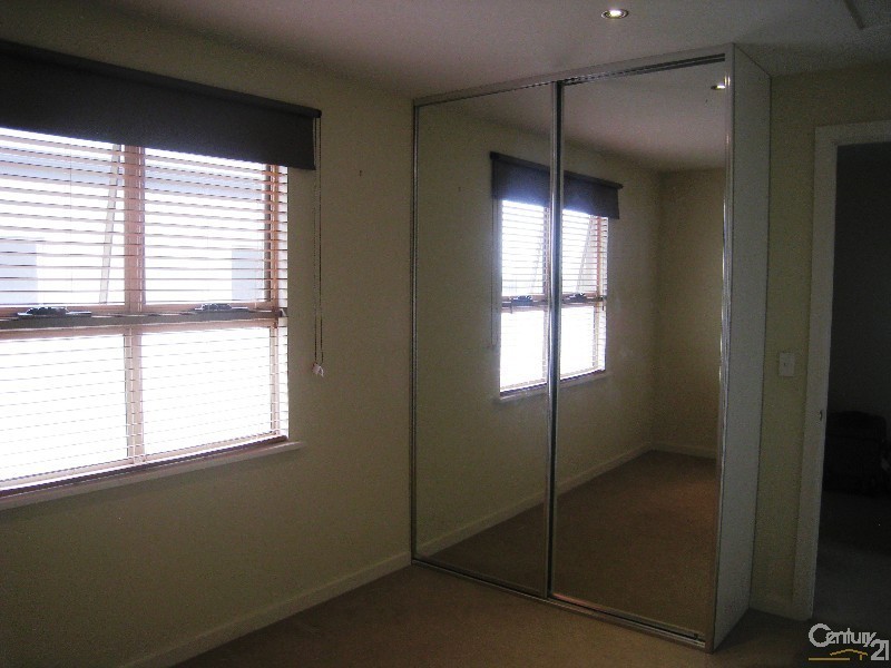 22 Rosella Street, Mawson Lakes SA 5095