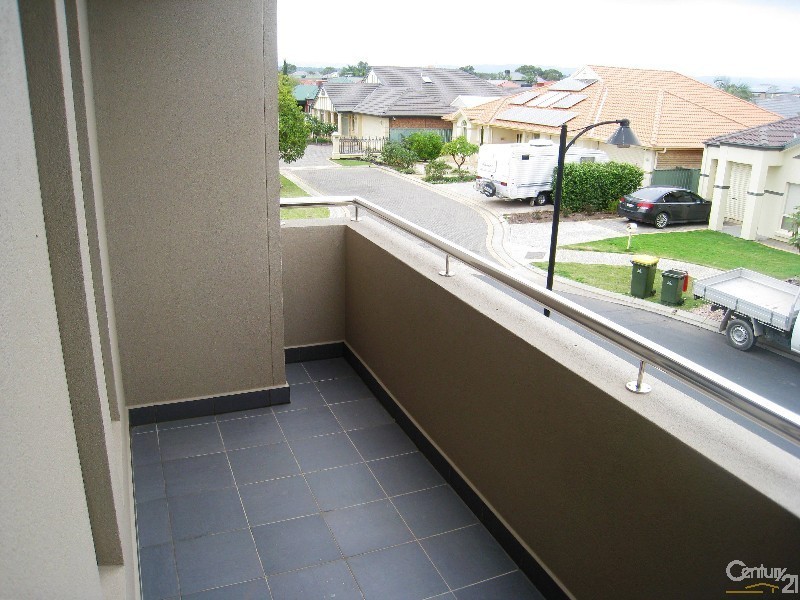 22 Rosella Street, Mawson Lakes SA 5095