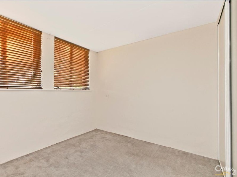 2 Whitington Avenue, Glen Osmond SA 5064