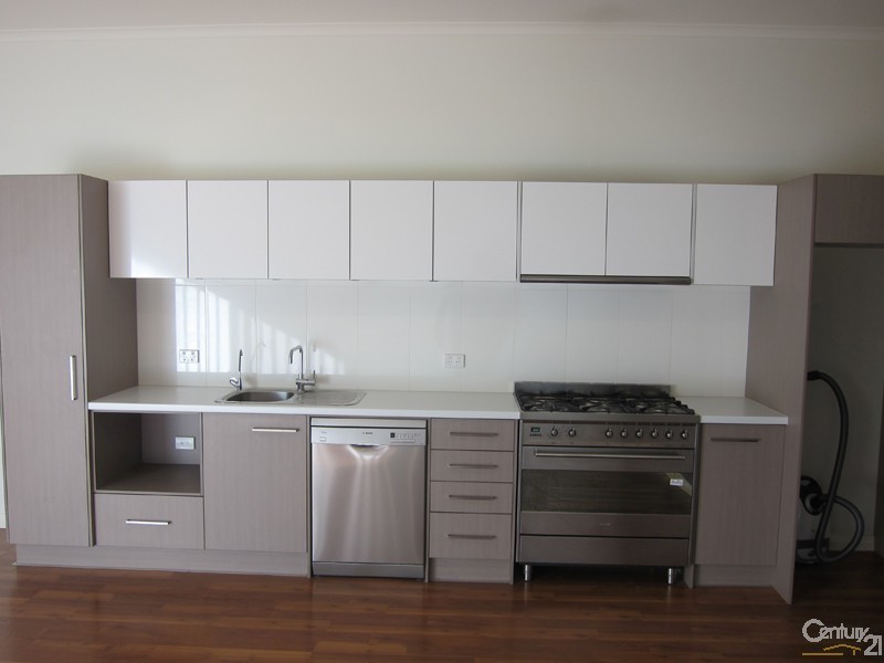 34 Harvey Circuit, Mawson Lakes SA 5095