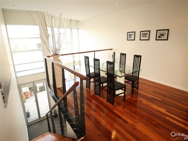 4 Azores Court, Mawson Lakes SA 5095