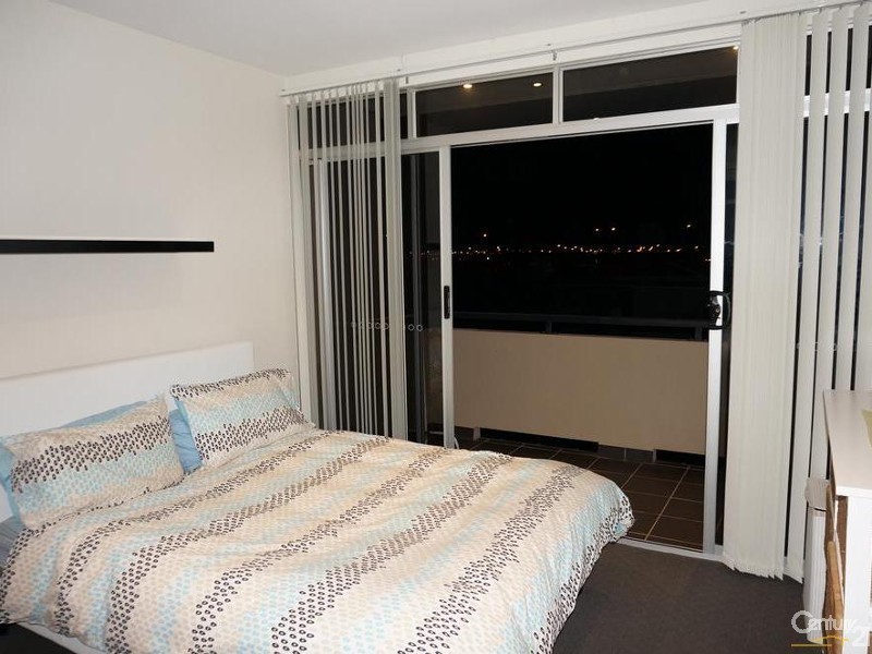 4 Azores Court, Mawson Lakes SA 5095