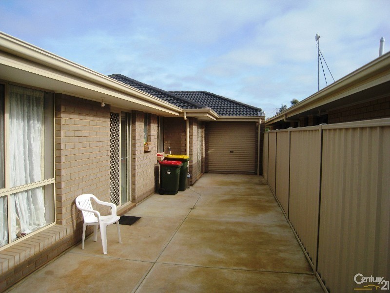 30  Field Street, Parafield Gardens SA 5107