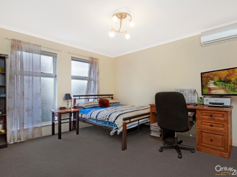 27 Robinson Street, Mawson Lakes SA 5095