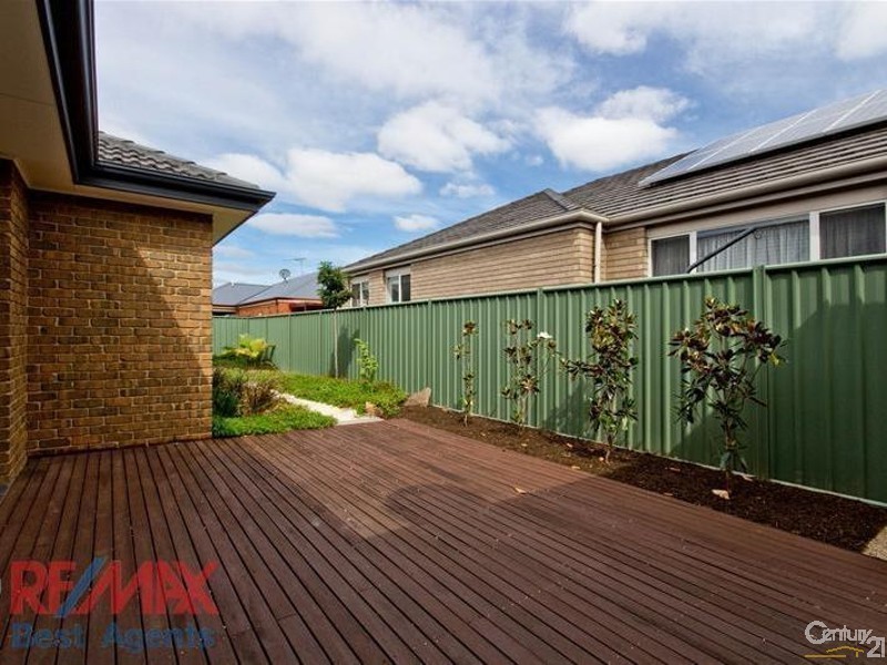 54 Shoalhaven Circuit, Mawson Lakes SA 5095