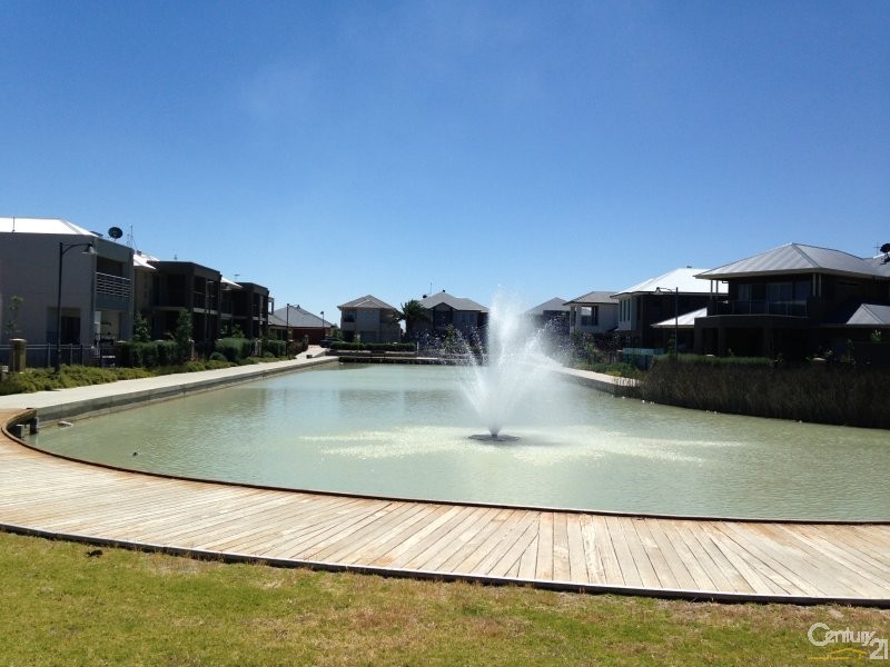 36 Nelson Crescent, Mawson Lakes SA 5095