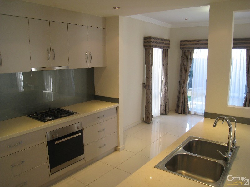 57 Nelson Crescent, Mawson Lakes SA 5095