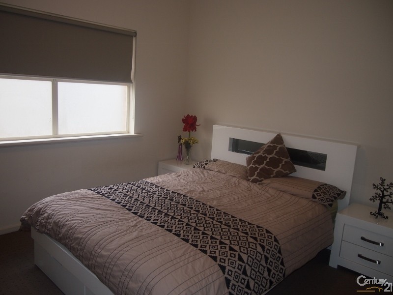 57 Nelson Crescent, Mawson Lakes SA 5095