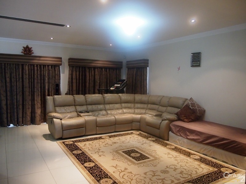 57 Nelson Crescent, Mawson Lakes SA 5095