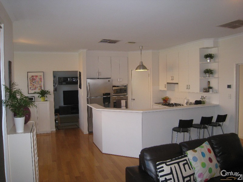 12 Bimini Crescent, Mawson Lakes SA 5095