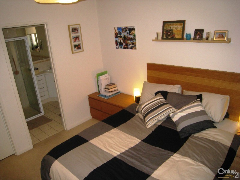 12 Bimini Crescent, Mawson Lakes SA 5095