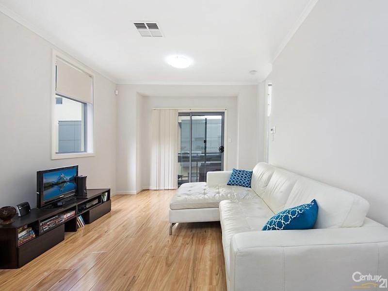 16/22 Euston Walk, Mawson Lakes SA 5095