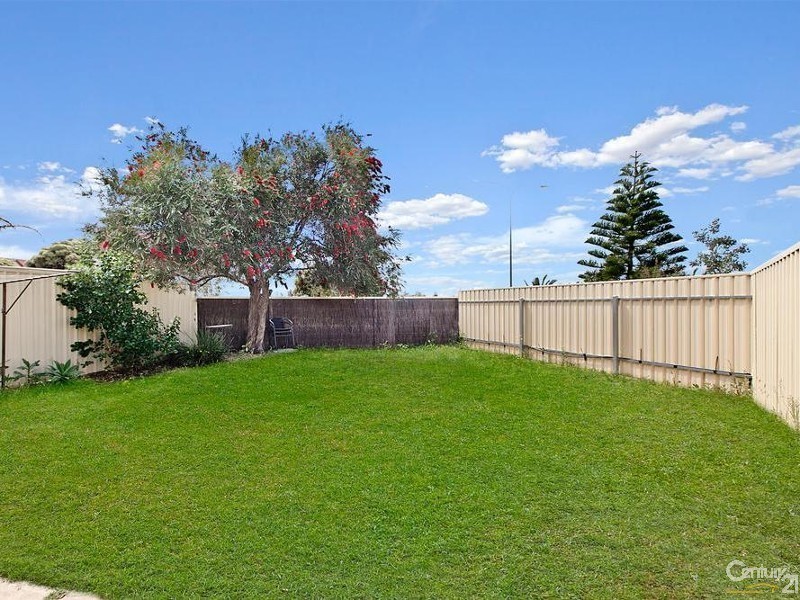 2 60 Sandpiper Place, West Lakes Shore SA 5020