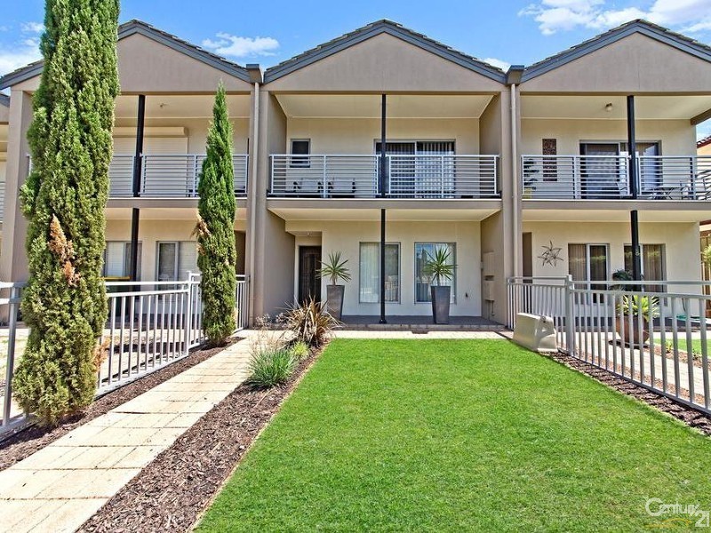 26 Helen Terrace, Valley View SA 5093
