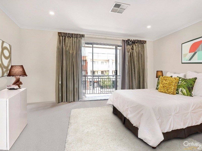 14 Goodall Parade, Mawson Lakes SA 5095