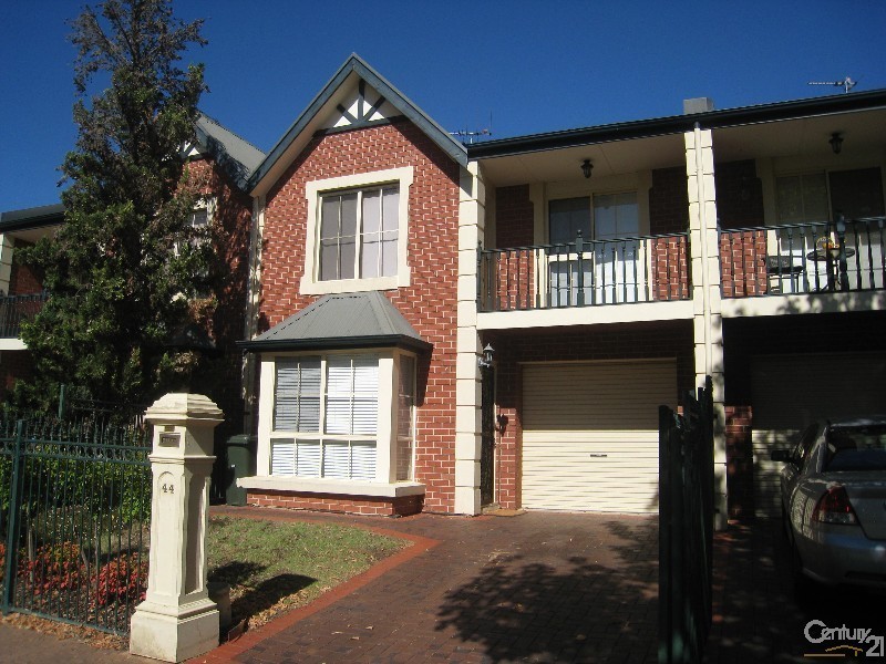 44 Kew Drive, Oakden SA 5086