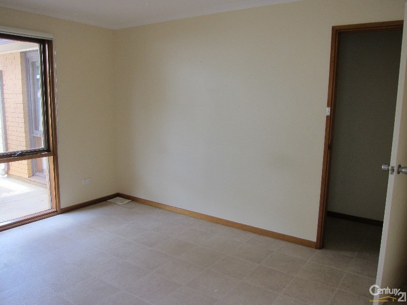 1 Gratton Court, Parafield Gardens SA 5107