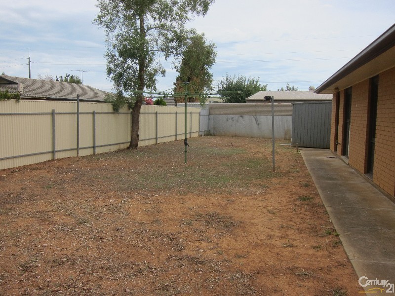 1 Gratton Court, Parafield Gardens SA 5107