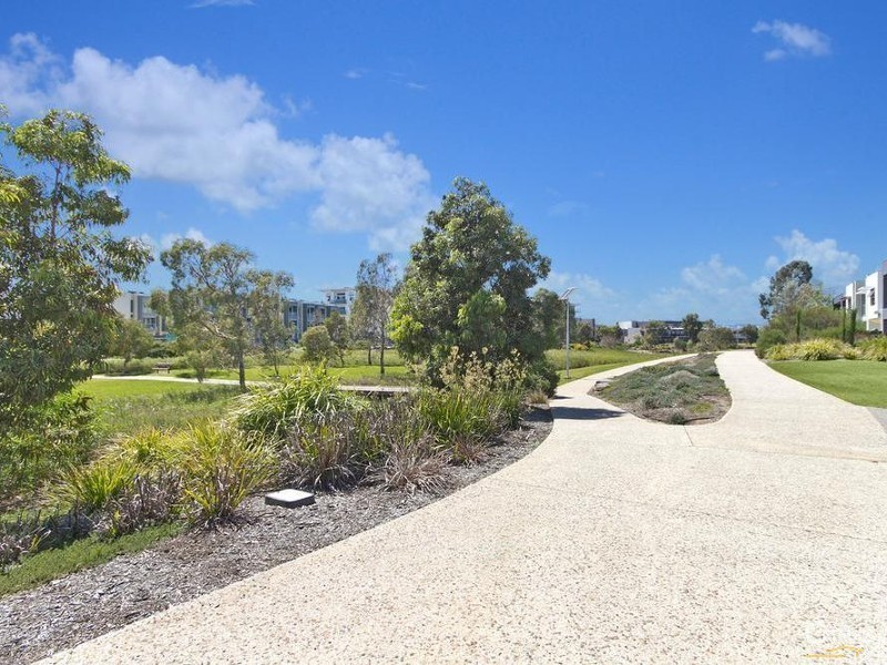 16 Northcote Walk, Mawson Lakes SA 5095