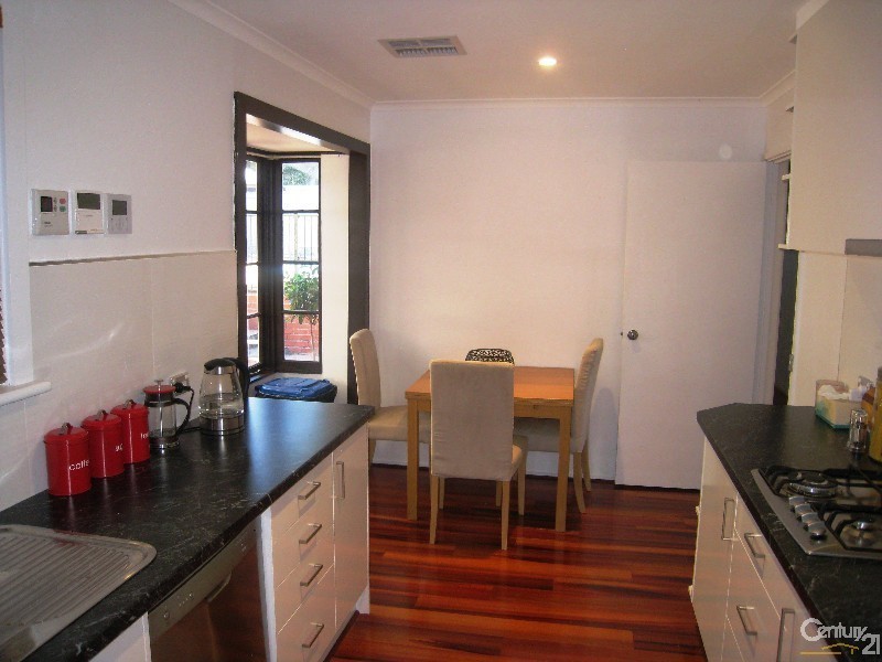 49  Warren Road, Para Vista SA 5093