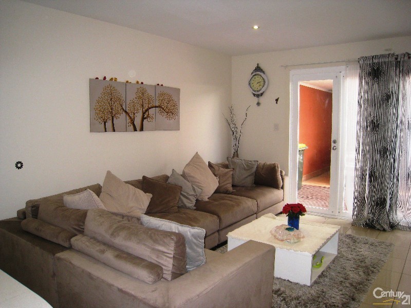 8 Junction Street, Mawson Lakes SA 5095