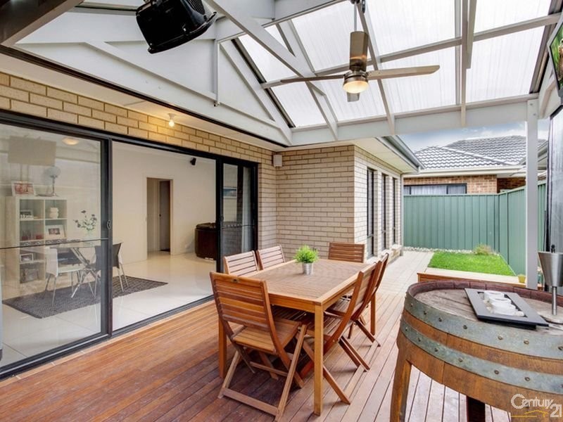 77 Franklin Avenue, Mawson Lakes SA 5095