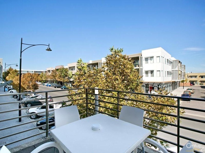 2/6 Hurtle Parade, Mawson Lakes SA 5095