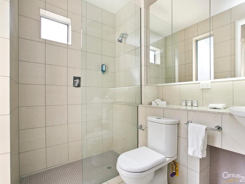 2/6 Hurtle Parade, Mawson Lakes SA 5095