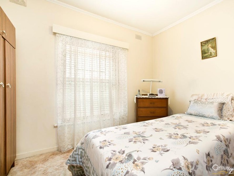 2 Meredith Street, Sefton Park SA 5083