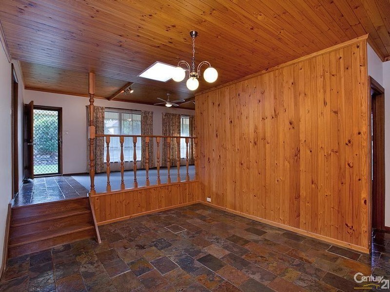 15 Ronald Road, Redwood Park SA 5097