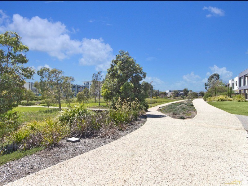 28 Shoalhaven Circuit, Mawson Lakes SA 5095