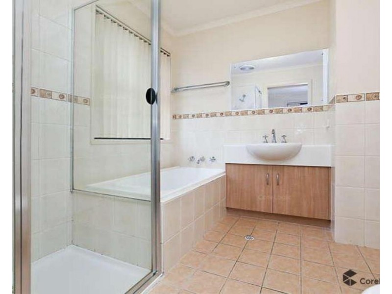 2/8 Silverbirch Place, Mawson Lakes SA 5095