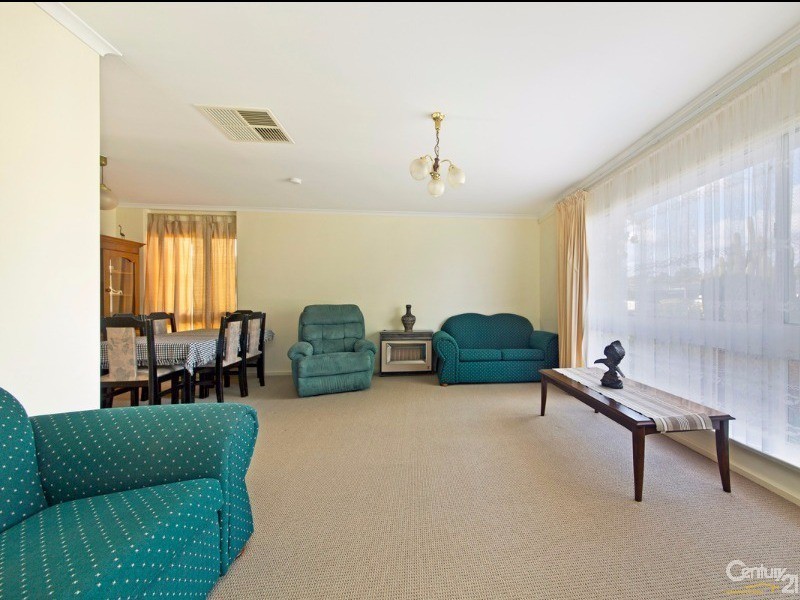 16 Wirilda Avenue, Surrey Downs SA 5126