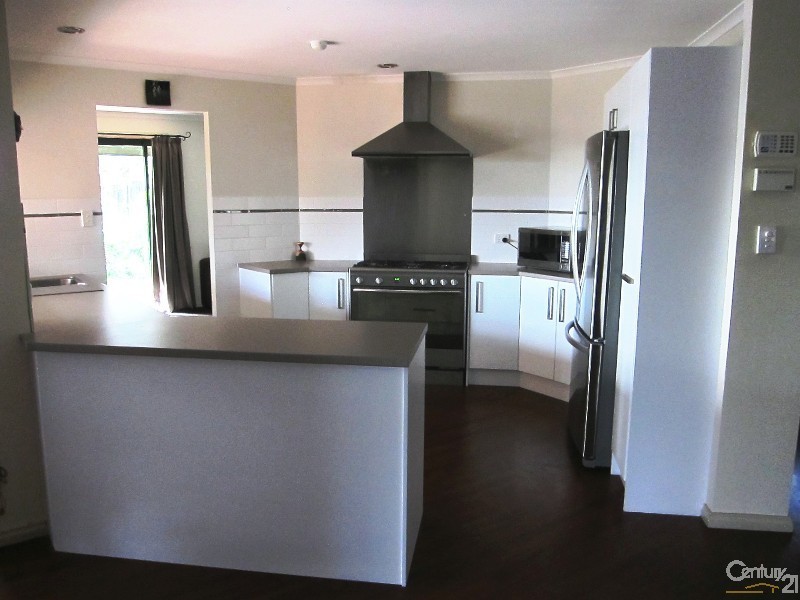 9 Brakenmoor Place, Hillbank SA 5112