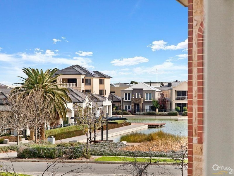 6 Bimini Crescent, Mawson Lakes SA 5095