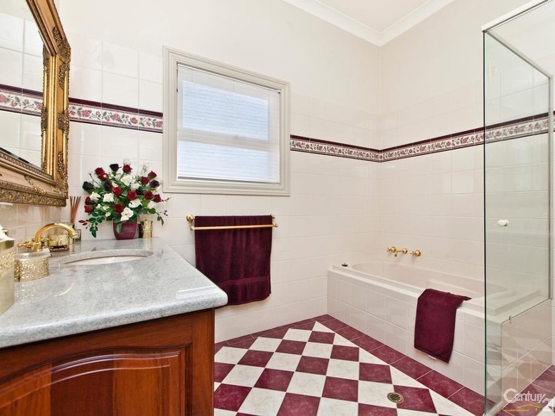 6 Bimini Crescent, Mawson Lakes SA 5095