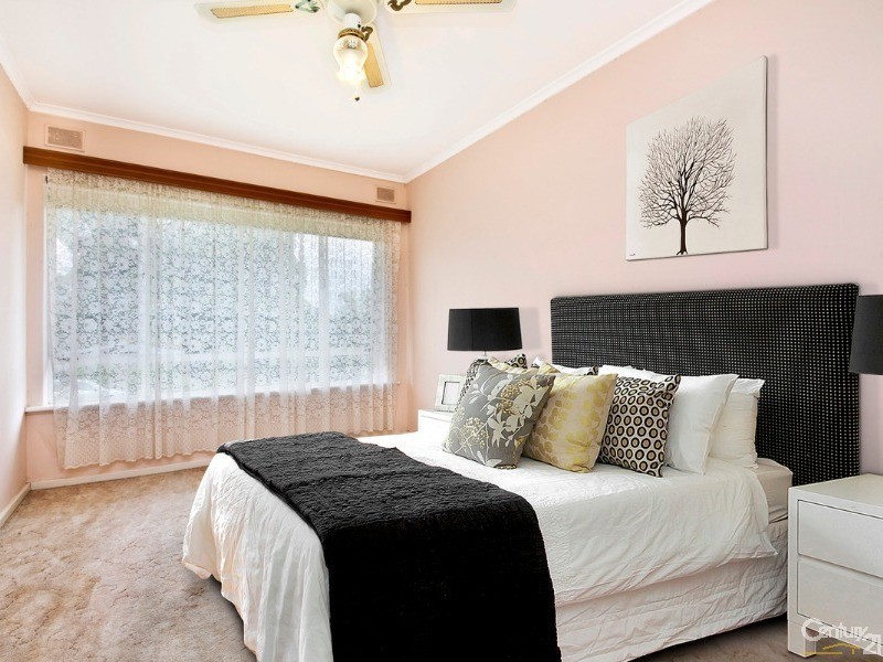 6 Roy Road, Paradise SA 5075