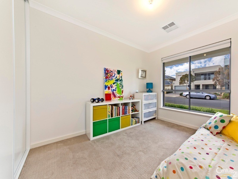 13 York Lane, Mawson Lakes SA 5095