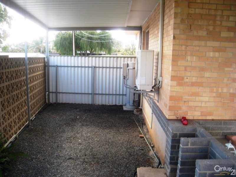 9 Cynthia Street, Para Hills SA 5096