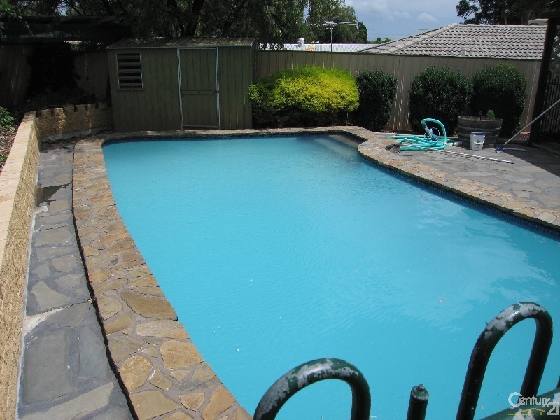 9 Mcpharlin Avenue, Redwood Park SA 5097