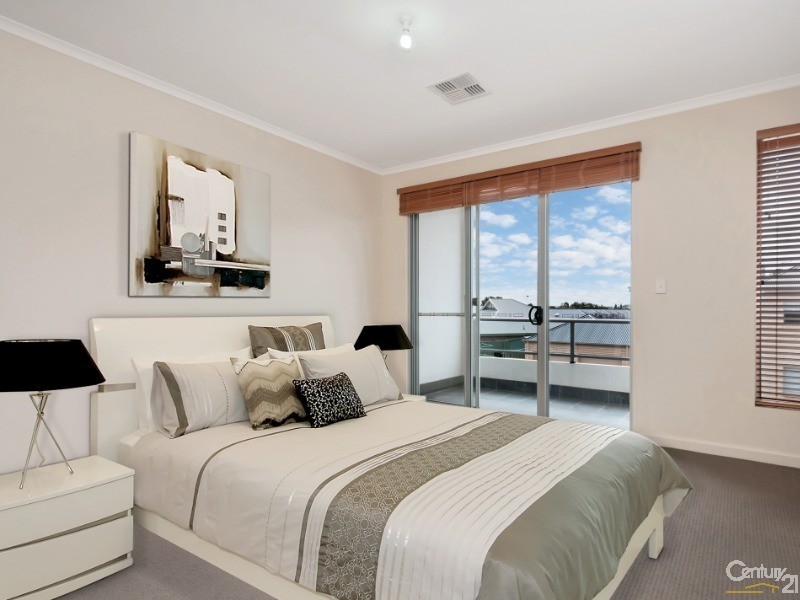 47D Trinity Circuit, Mawson Lakes SA 5095