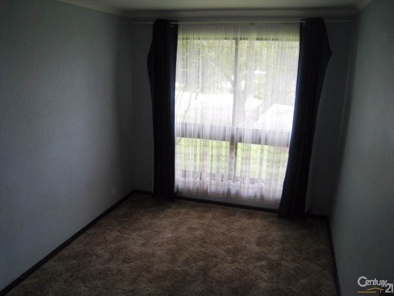 56 Landal Boulevard, Redwood Park SA 5097