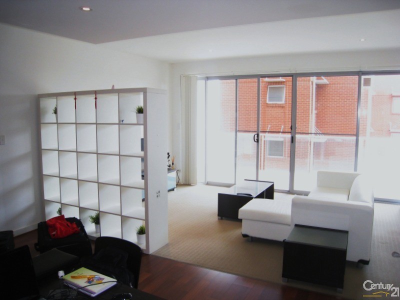 106/1-5 Euston Walk, Mawson Lakes SA 5095