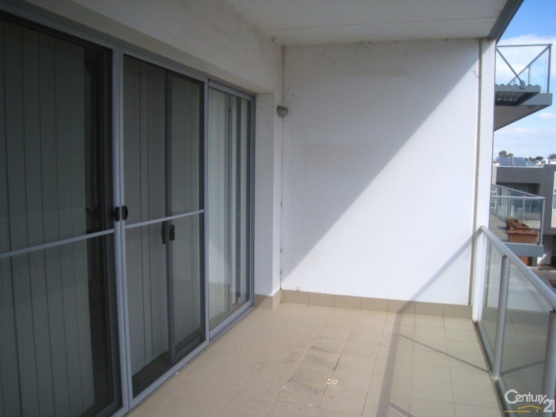 106/1-5 Euston Walk, Mawson Lakes SA 5095