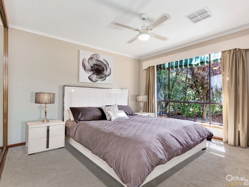 7 Fraser Avenue, St Agnes SA 5097