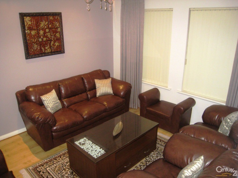 30 Blue Wren Circuit, Mawson Lakes SA 5095