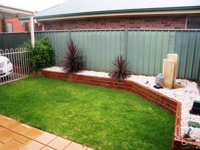 30 Blue Wren Circuit, Mawson Lakes SA 5095